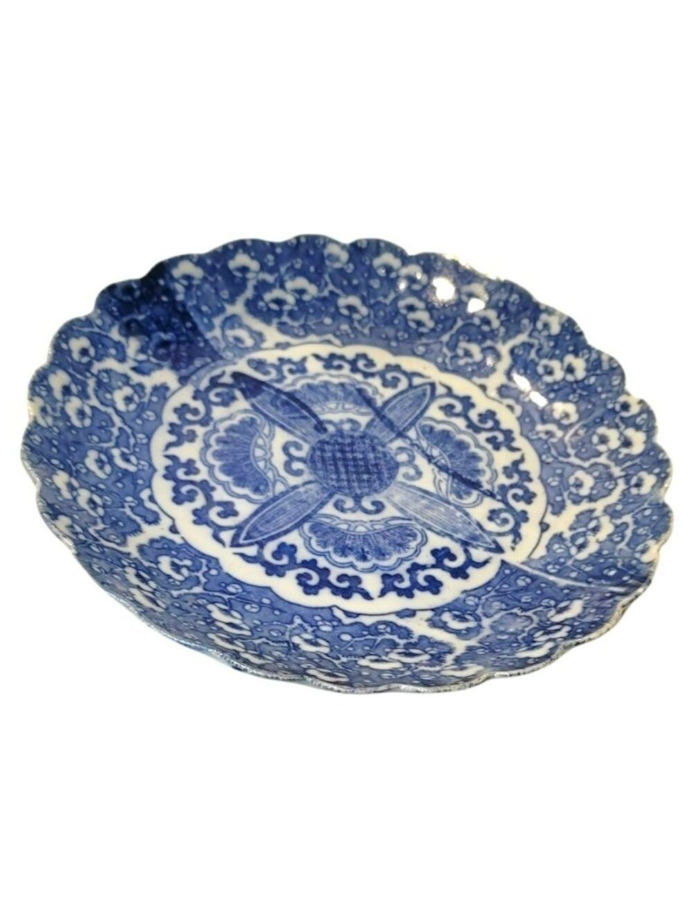 Blue & White Porcelain Decorative Plate With Floral Pattern Scalloped Edge JS407